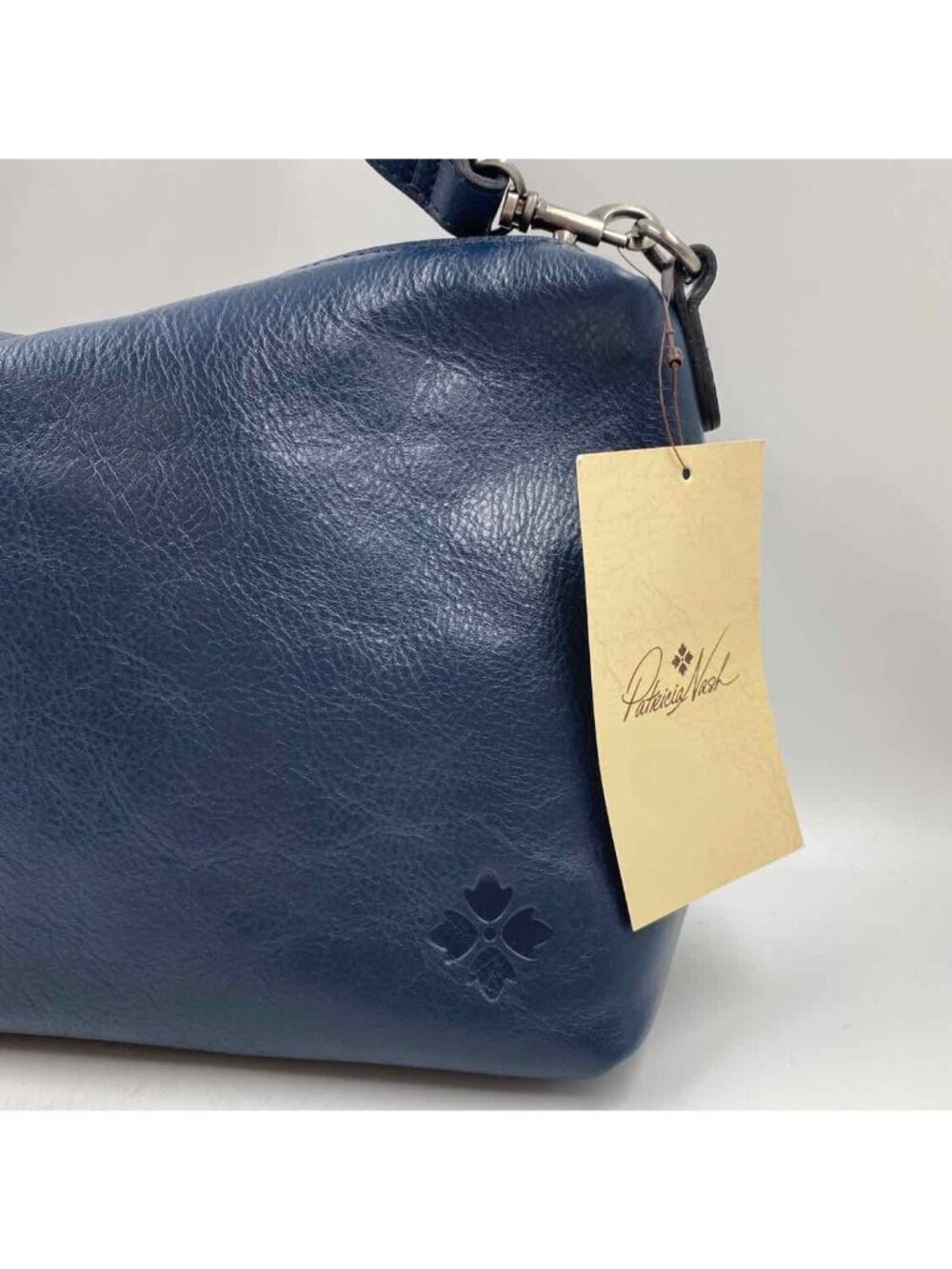 Patricia Nash Women's Navy Blue Leather New with Tags LUXE Purse - Picture 2 of 7